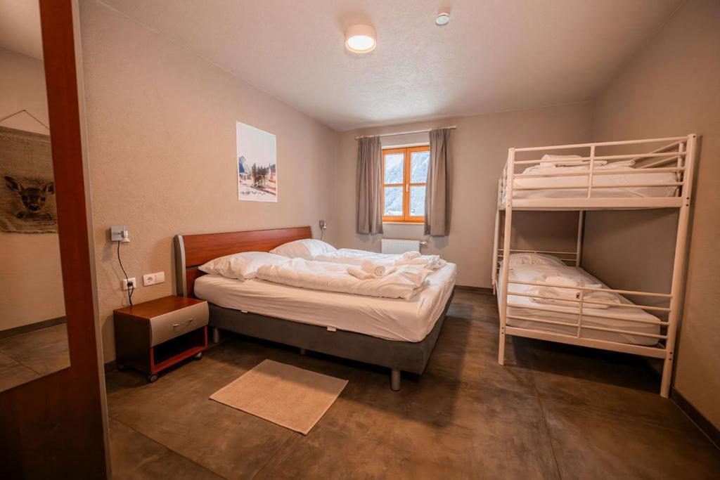 Chalet Zur Rose Berwang Exterior photo